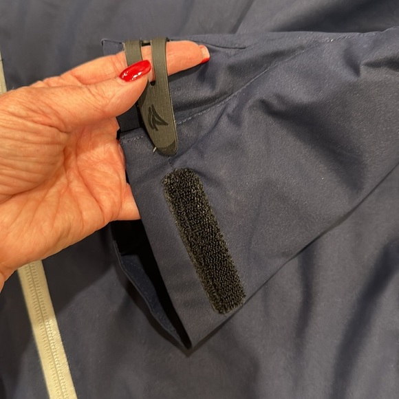 Sperry Top-Sider Navy Rain Jacket - Picture 4 of 8